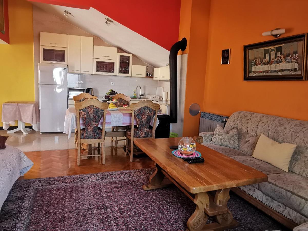 Nina Apartments Podstrana Ngoại thất bức ảnh